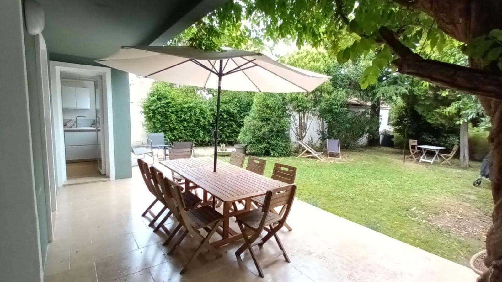Loue Maison 10 Couchages A La Rochelle Avec Jardin, Proche Plage エクステリア 写真